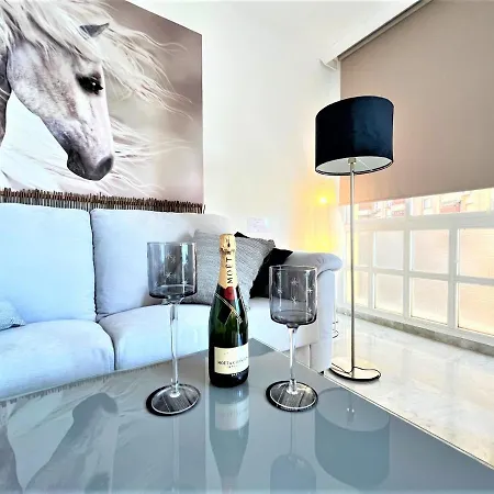 公寓 Rentcostadelsol Malagueta Arenal 马拉加