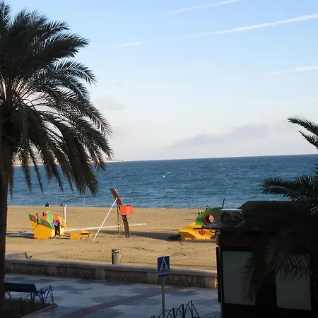Rentcostadelsol Malagueta Arenal 马拉加