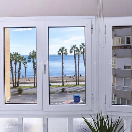 Rentcostadelsol Malagueta Arenal Lägenhet