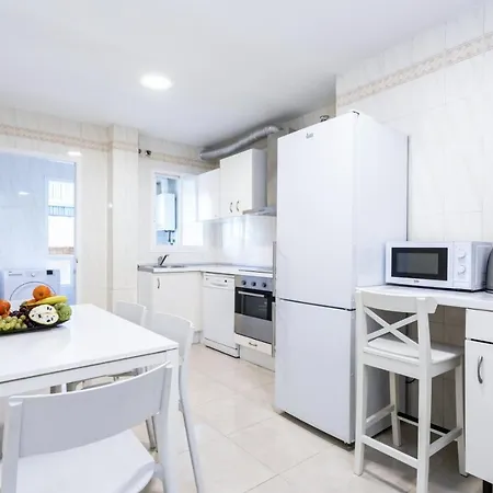 Lägenhet Rentcostadelsol Malagueta Arenal *