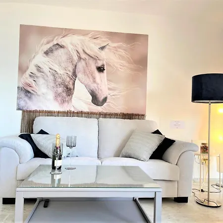 Rentcostadelsol Malagueta Arenal Málaga